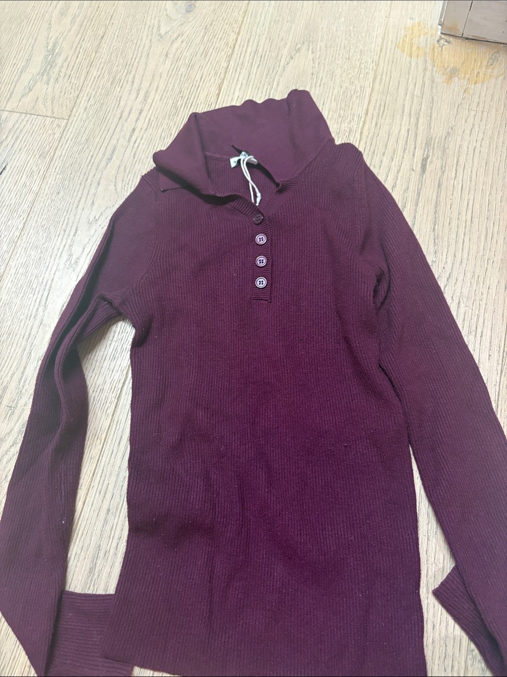 Women's Ribbed Button Collar Sweater - Plum